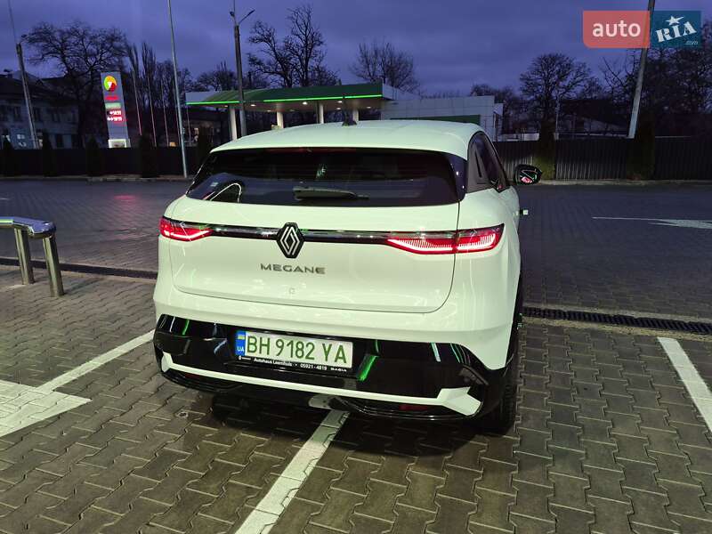 Позашляховик / Кросовер Renault Megane E-Tech Electric 2022 в Одесі
