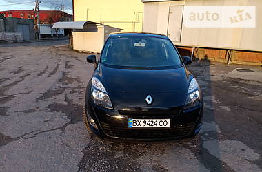 Універсал Renault Megane Scenic 2011 в 