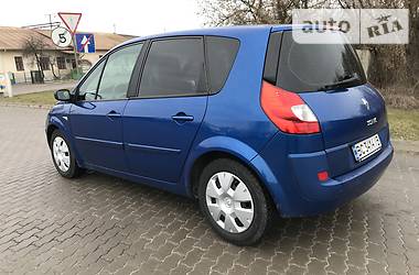 Хетчбек Renault Megane Scenic 2007 в 