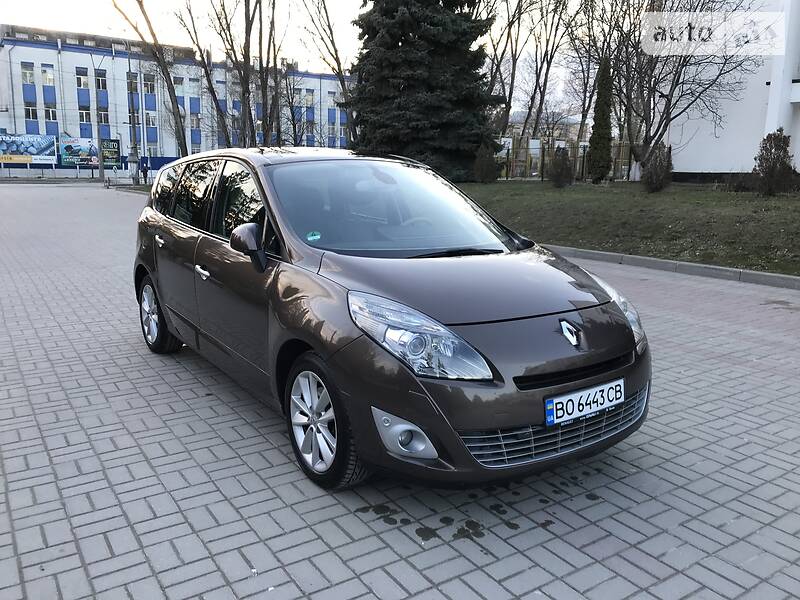 Універсал Renault Megane Scenic 2010 в Тернополі