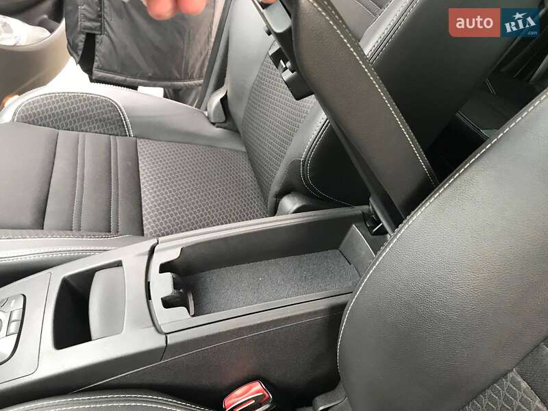 Минивэн Renault Megane Scenic 2015 в Житомире