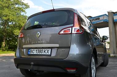 Універсал Renault Megane Scenic 2009 в Золочеві