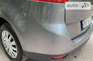 Мінівен Renault Megane Scenic 2009 в 
