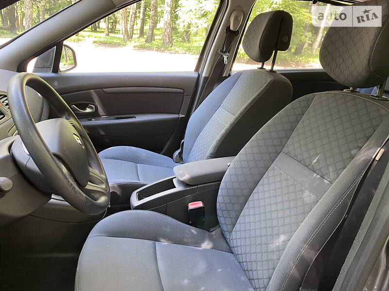 Мінівен Renault Megane Scenic 2009 в Тернополі
