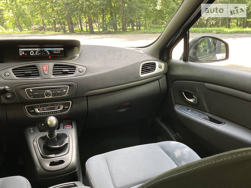 Мінівен Renault Megane Scenic 2009 в Тернополі