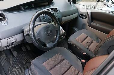 Хэтчбек Renault Megane Scenic 2004 в Киеве