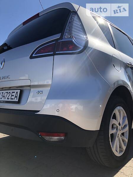 Мінівен Renault Megane Scenic 2015 в Житомирі