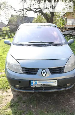 Renault Megane Scenic 2004