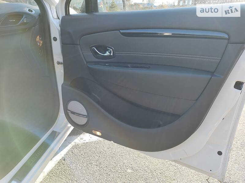 Мінівен Renault Megane Scenic 2016 в Бориславі