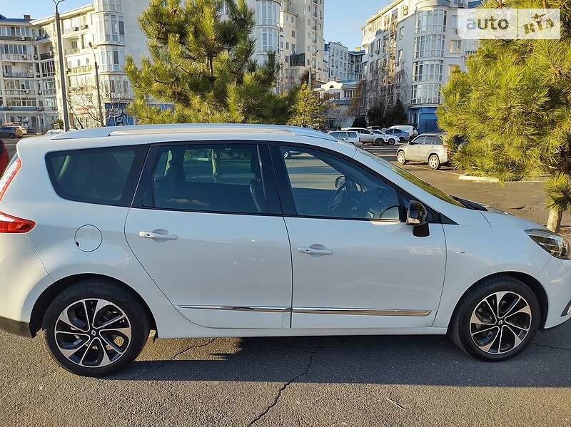 Мінівен Renault Megane Scenic 2016 в Бориславі