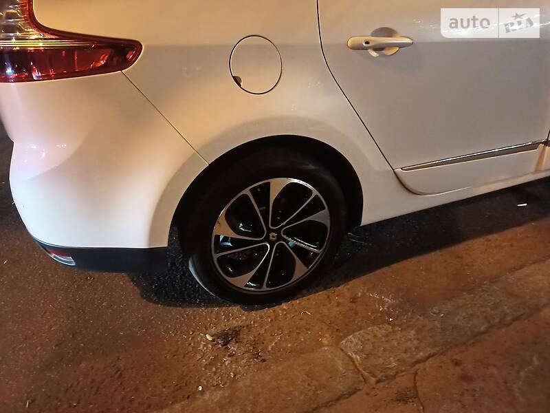 Мінівен Renault Megane Scenic 2016 в Бориславі