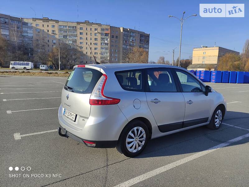Минивэн Renault Megane Scenic 2010 в Каменец-Подольском