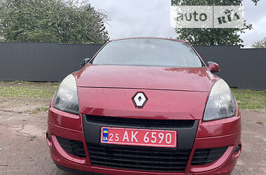 Мінівен Renault Megane Scenic 2009 в Чернігові