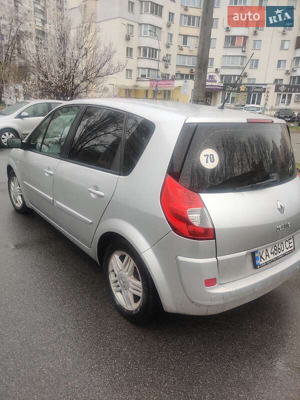Минивэн Renault Megane Scenic 2007 в Киеве