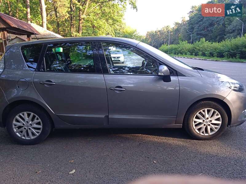 Мінівен Renault Megane Scenic 2014 в Луцьку