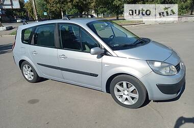Минивэн Renault Megane Scenic 2005 в 