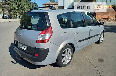 Минивэн Renault Megane Scenic 2005 в 