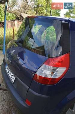 Минивэн Renault Megane Scenic 2005 в 