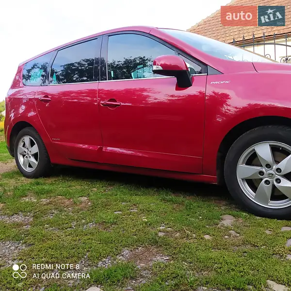 Renault Megane Scenic