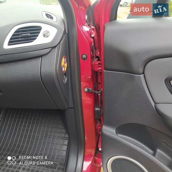 Минивэн Renault Megane Scenic 2009 в Мукачево