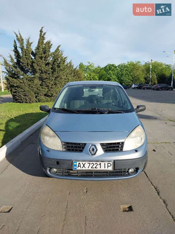 Renault Megane Scenic 2005