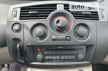 Минивэн Renault Megane Scenic 2005 в 