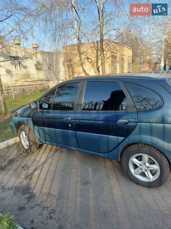 Минивэн Renault Megane Scenic 2000 в Харькове