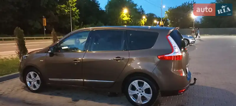 Renault Megane Scenic