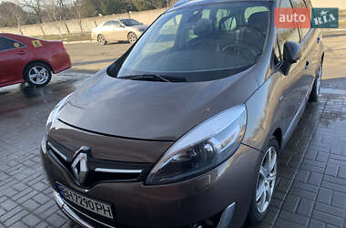 Мінівен Renault Megane Scenic 2013 в 