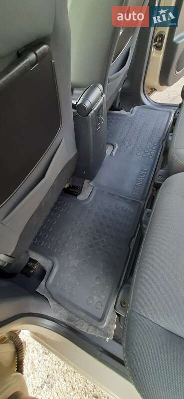 Мінівен Renault Megane Scenic 2009 в Тисмениці