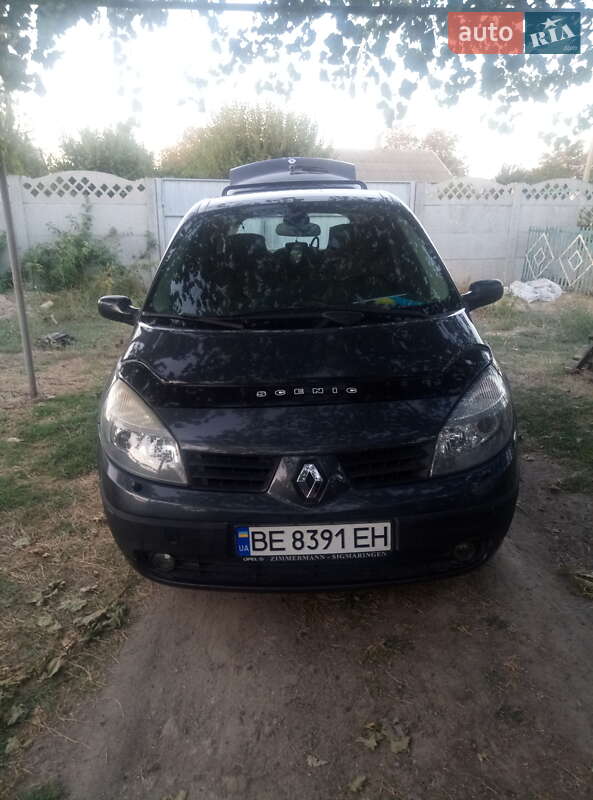 Минивэн Renault Megane Scenic 2006 в 