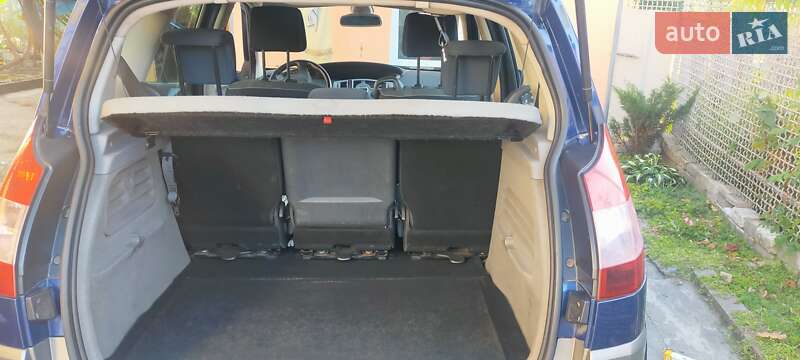 Мінівен Renault Megane Scenic 2003 в Дніпрі