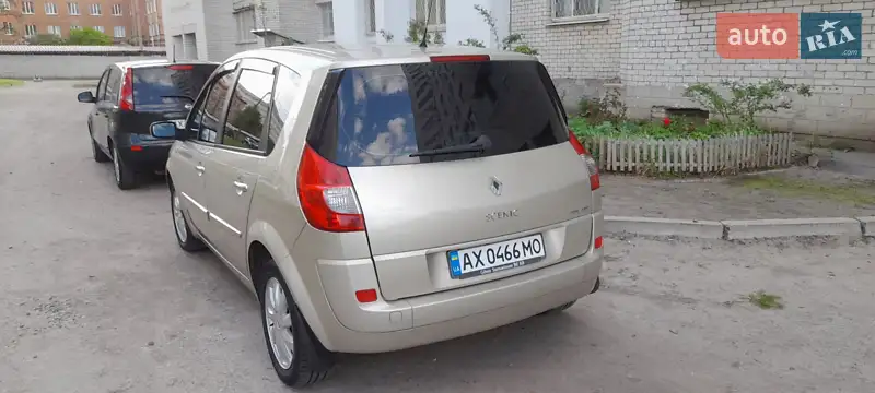 Renault Megane Scenic