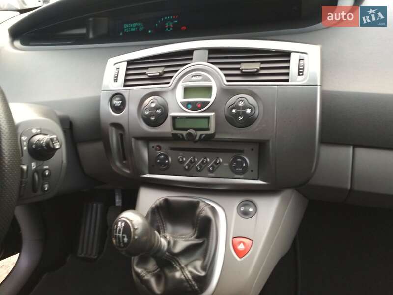 Минивэн Renault Megane Scenic 2006 в Доброполье фото 2 Минивэн Renault Megane Scenic 2006 в Доброполье