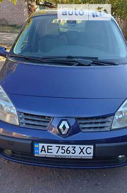 Минивэн Renault Megane Scenic 2004 в Кривом Роге