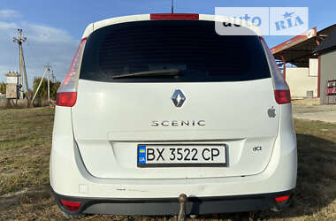 Минивэн Renault Megane Scenic 2012 в Виньковцах