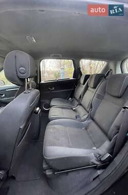 Мінівен Renault Megane Scenic 2010 в 