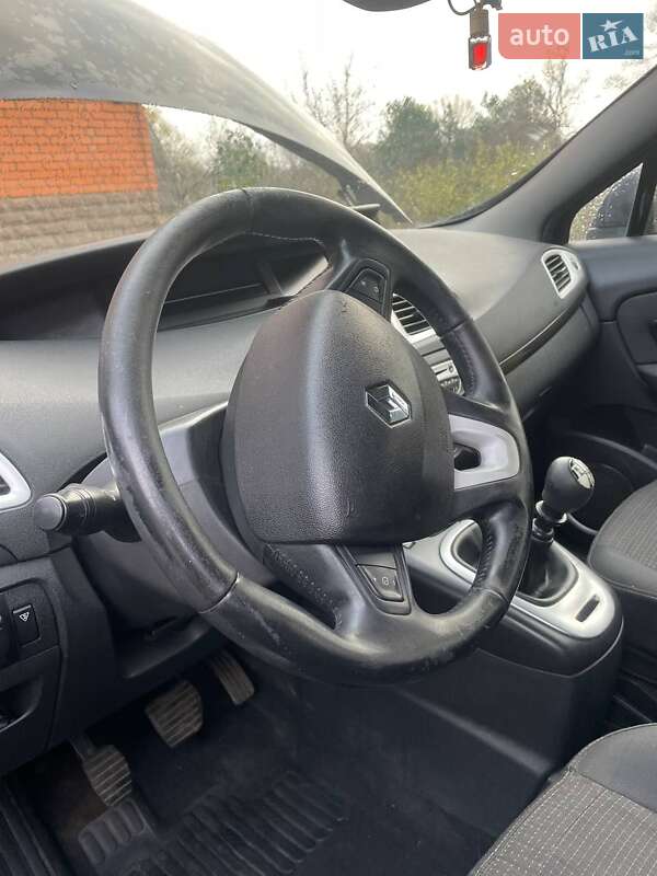 Мінівен Renault Megane Scenic 2010 в Києві