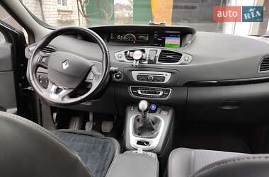 Мінівен Renault Megane Scenic 2014 в 