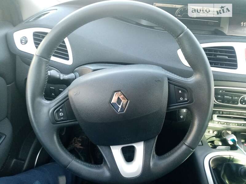 Renault Megane Scenic 2009