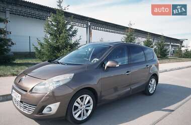 Минивэн Renault Megane Scenic 2010 в Коростене