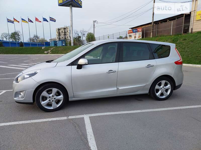 Renault Megane Scenic 2009