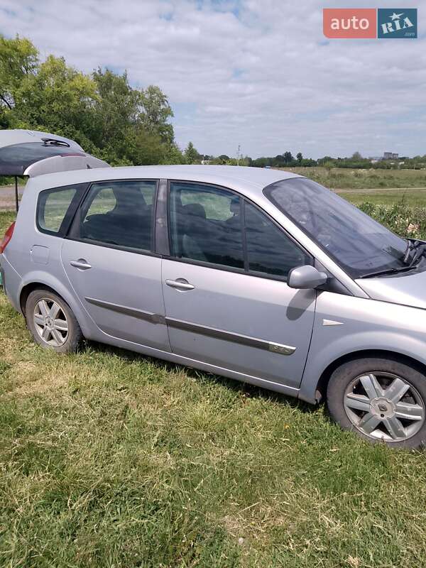 Минивэн Renault Megane Scenic 2004 в Харькове
