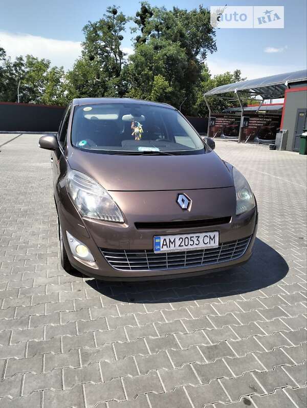 Мінівен Renault Megane Scenic 2009 в Полонному