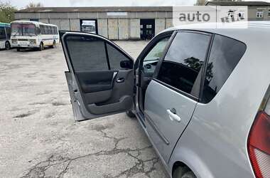 Минивэн Renault Megane Scenic 2004 в Красилове