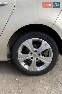 Минивэн Renault Megane Scenic 2009 в 