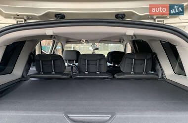 Минивэн Renault Megane Scenic 2009 в 
