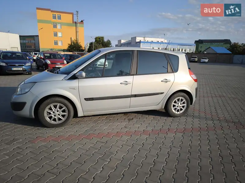 Renault Megane Scenic