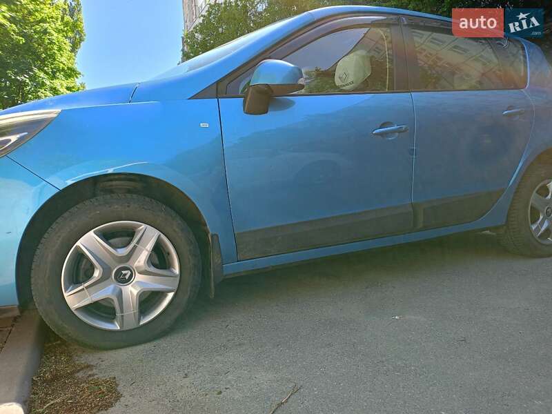 Минивэн Renault Megane Scenic 2012 в Харькове