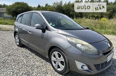 Мінівен Renault Megane Scenic 2009 в Чернівцях